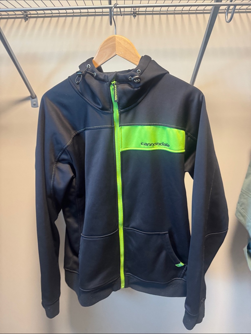 Cannondale Men's Black Hoodie with Neon Green Trim